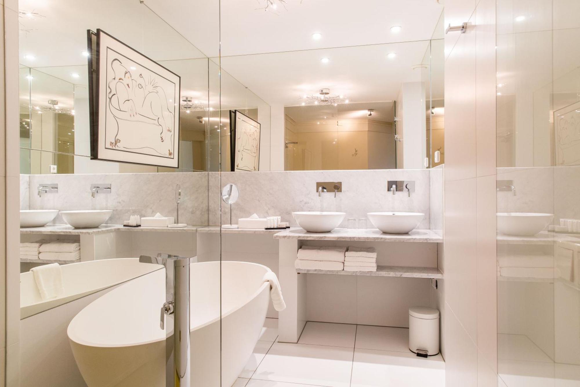 Restaurant Merlet Hotel 4*
